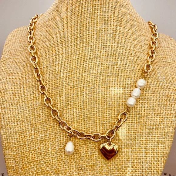 14K Gold Baroque Pearls Heart Charm Chunky Curb Link Statement Necklace - Picture 3 of 8